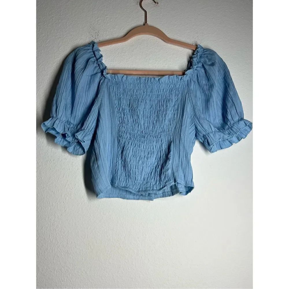 SHEIN Button Up Crop Top Size M - Picture 2 of 8